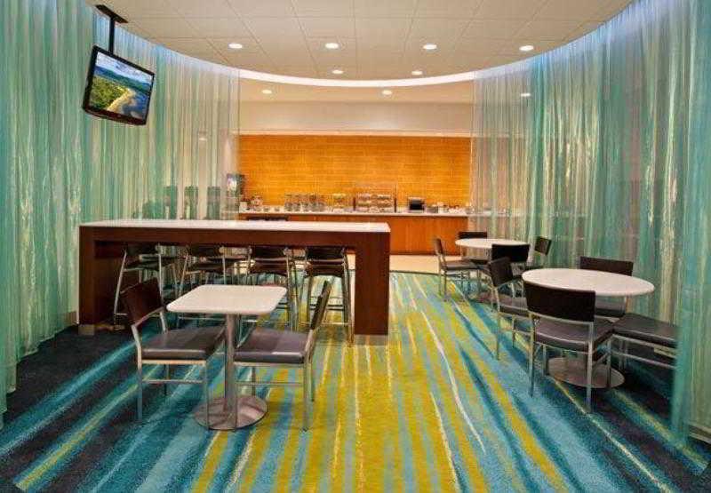 Springhill Suites Pittsburgh Southside Works Ресторан фото